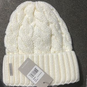Cable Knot Soia & Kyo Beanie/Hat